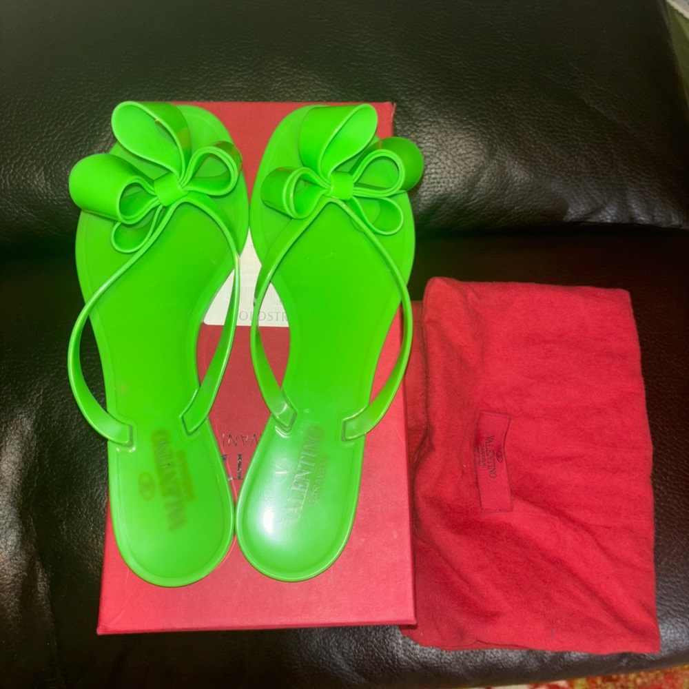 Valentino Garvani Bow Jelly Sandals